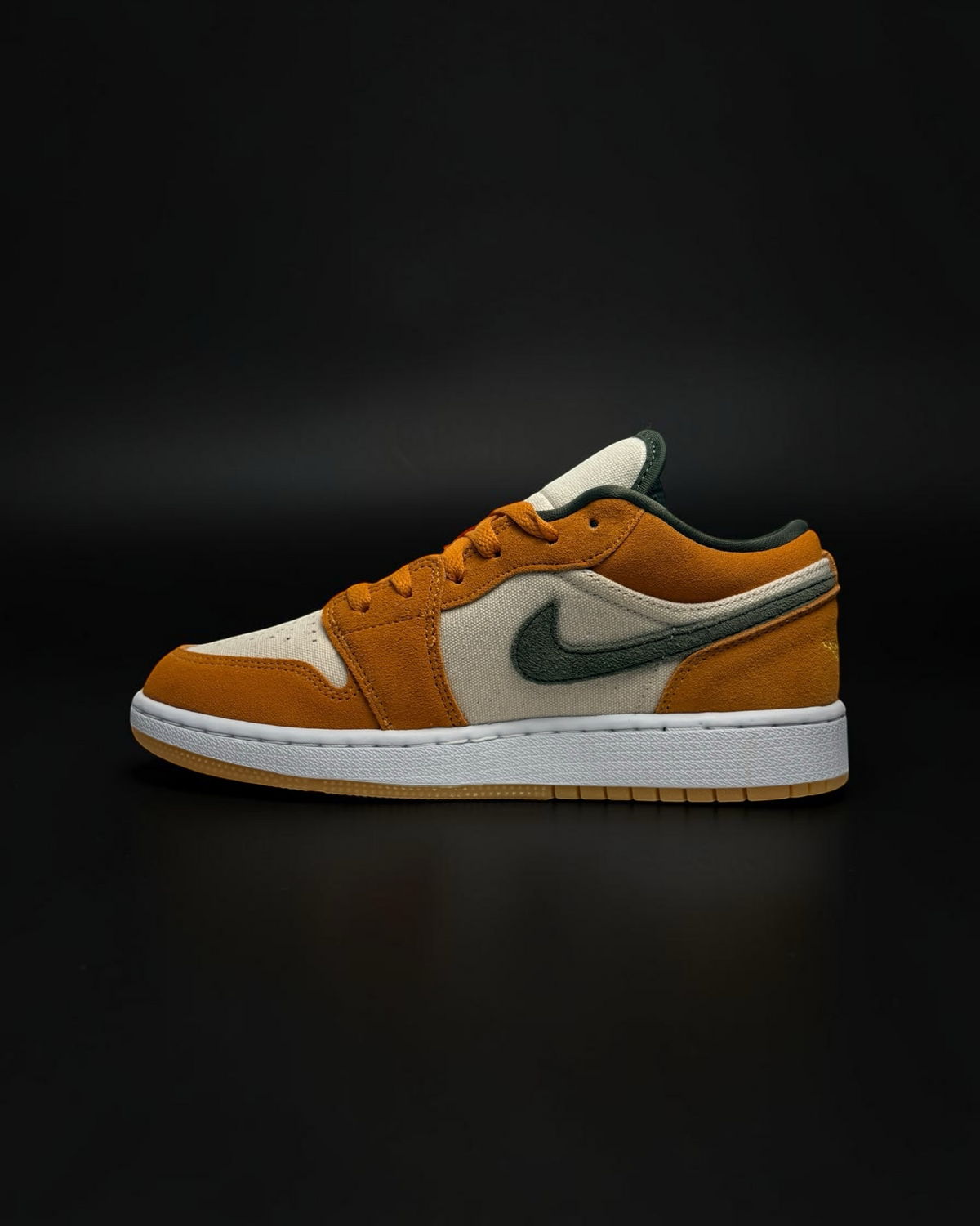 Jordan 1 Low Curry GS