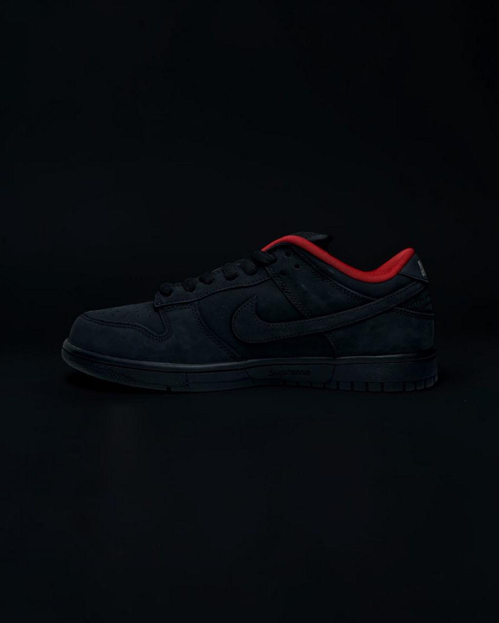 Nike SB Dunk Low Supreme 94