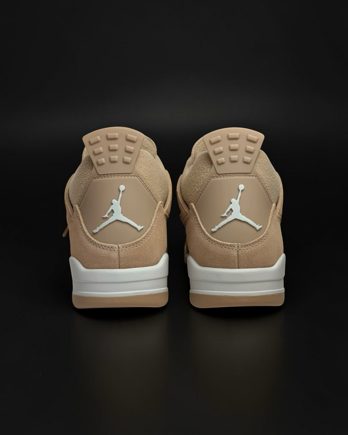 Jordan 4 Rettro Cozy Girl