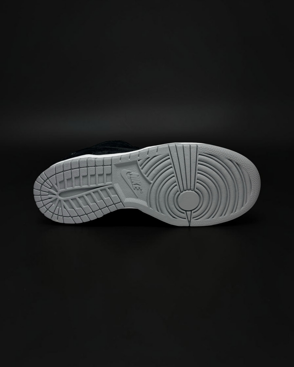 Nike SB Dunk Low Medicom Toy