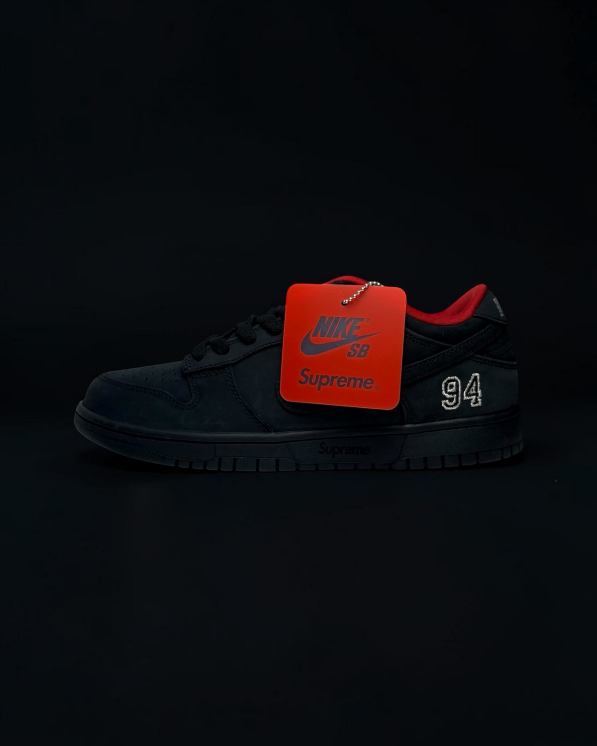Nike SB Dunk Low Supreme 94