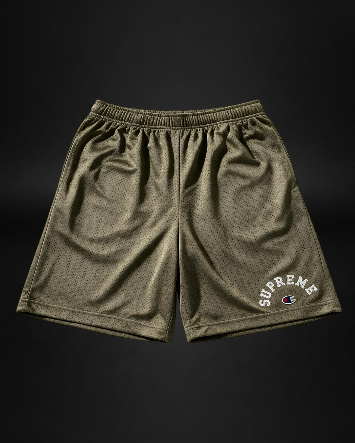 Pantalones cortos de malla verde oliva Saint Krew con logotipos bordados Supreme Champion y cintura elástica